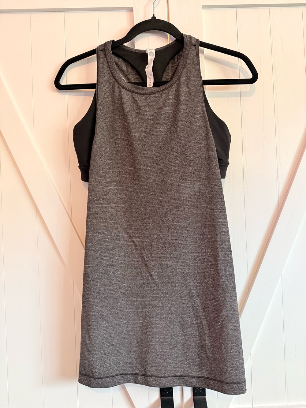 lululemon dark gray heathered tank with black logo tag